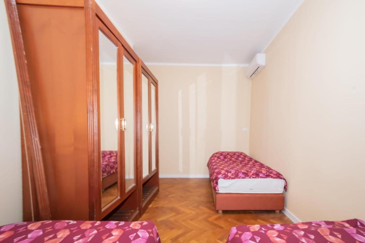 Hostel Old School Rijeka Eksteriør bilde