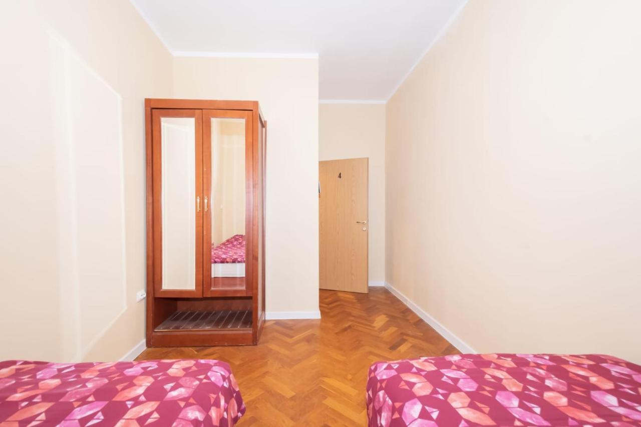 Hostel Old School Rijeka Eksteriør bilde