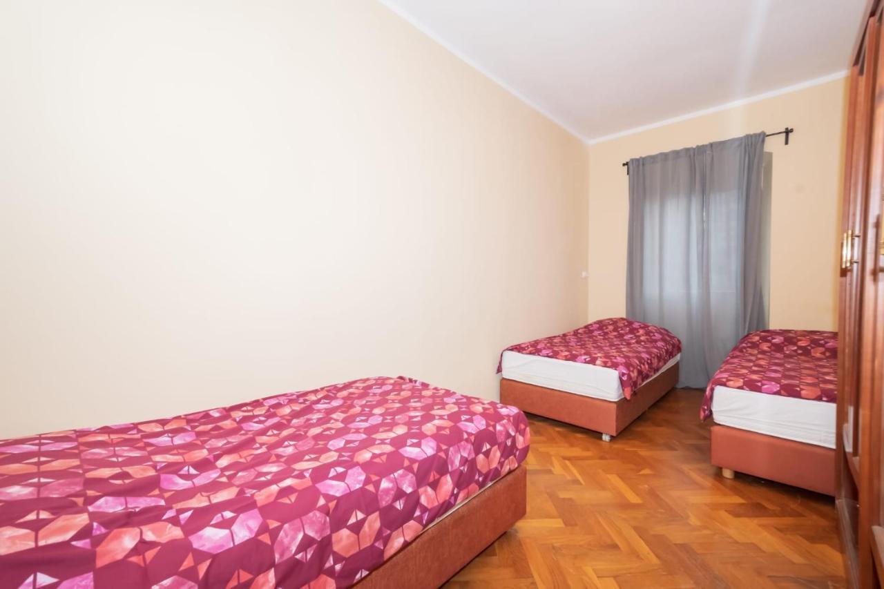 Hostel Old School Rijeka Eksteriør bilde