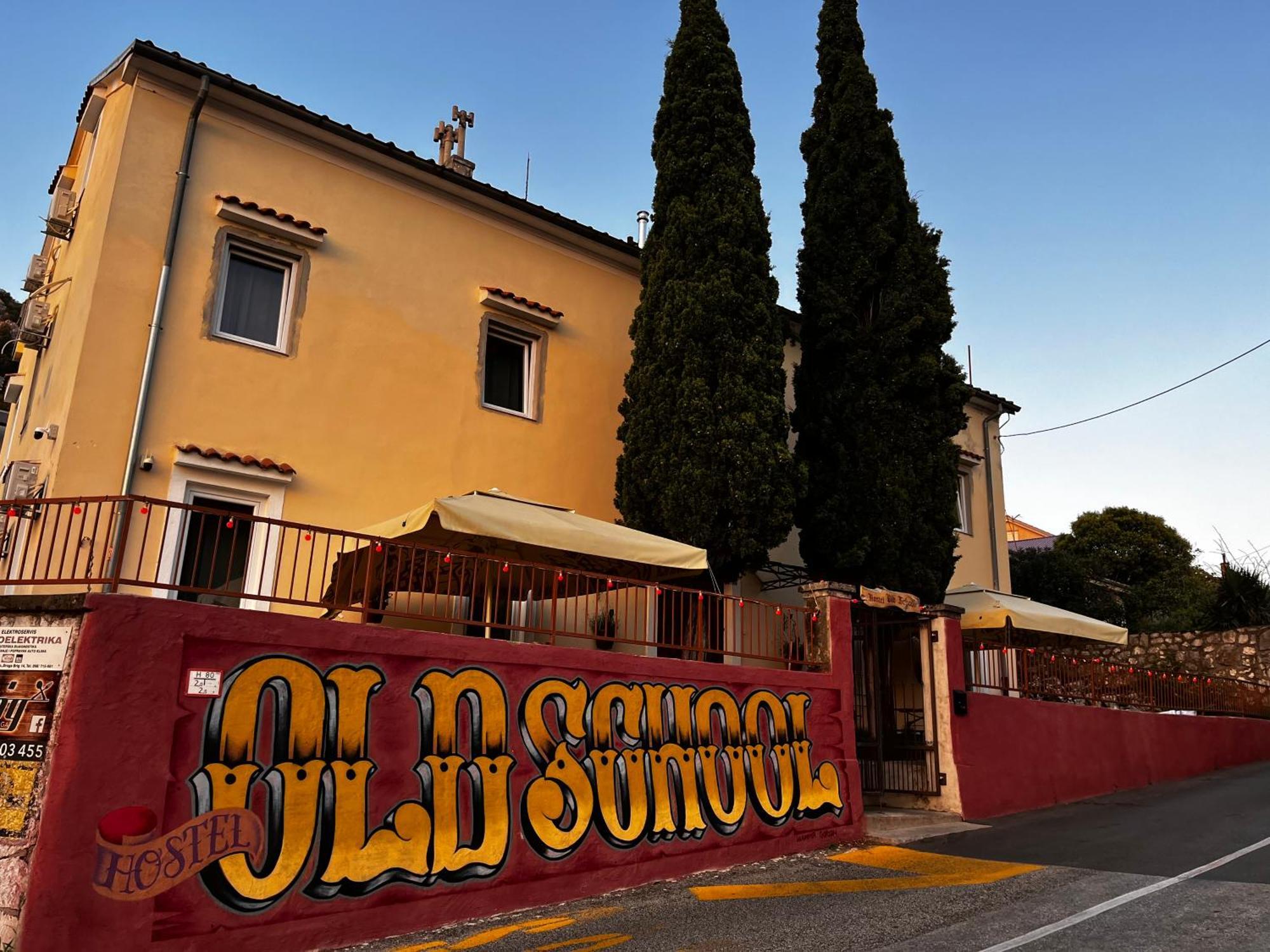 Hostel Old School Rijeka Eksteriør bilde
